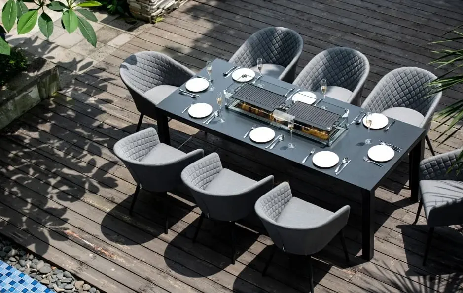 Maze Dining Set